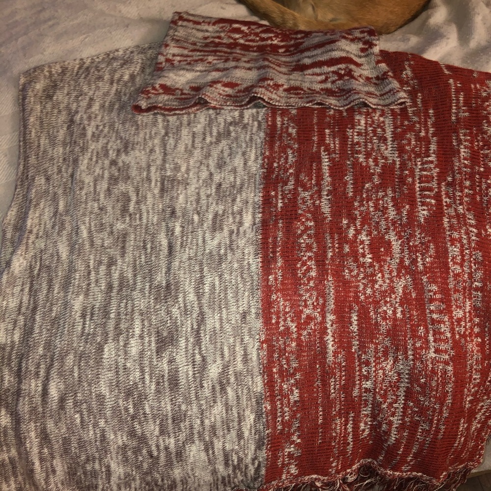 Red and wheat big neck poncho with bottom fringe